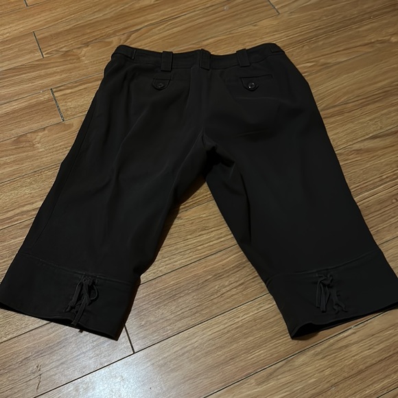 Ann Taylor Loft Petites Capris - Picture 5 of 6